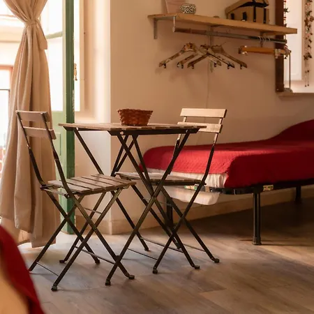La Terrazza Di Gadia ベッド・アンド・ブレックファスト チェファル