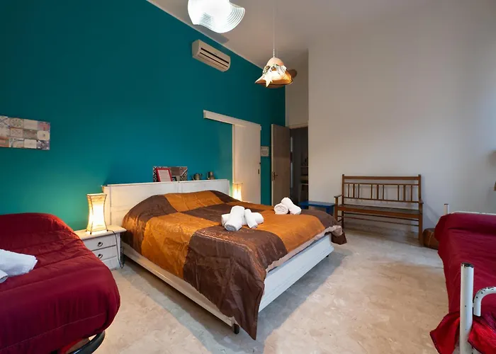 La Terrazza Di Gadia 3* צ'פאלו